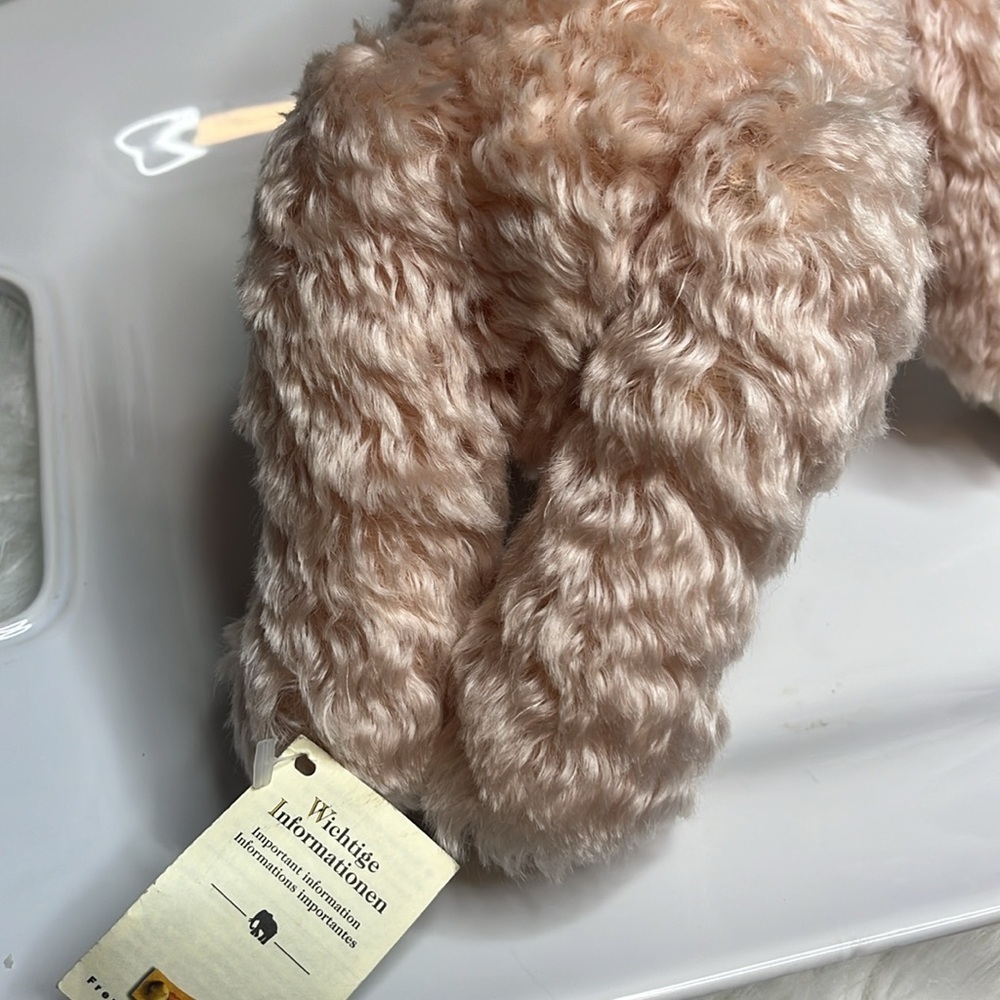 Steiff 1907 Classic Pink Mohair Teddy - Picture 6 of 10
